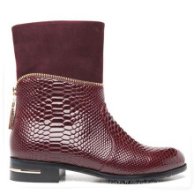 Hot vente à la mode type femmes vin plat talon en cuir demi bottes